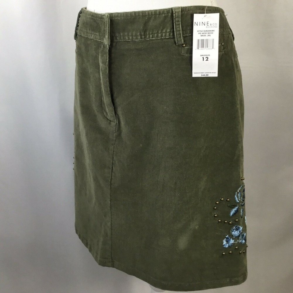 Nine & Co. Olive Green Midi Skirt with Blue Floral Embroidery